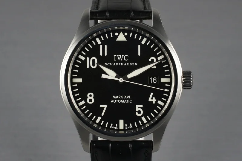 IWC Pilot’s Watch IW3255-Rolex Watch for Precision Collectors -