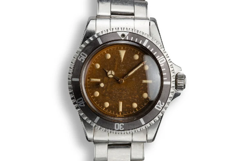 1960 Tudor Submariner 7928 Pointed Crown Guard Case with Tropical Gilt Dial-Rolex Watch with High-Tech Features -