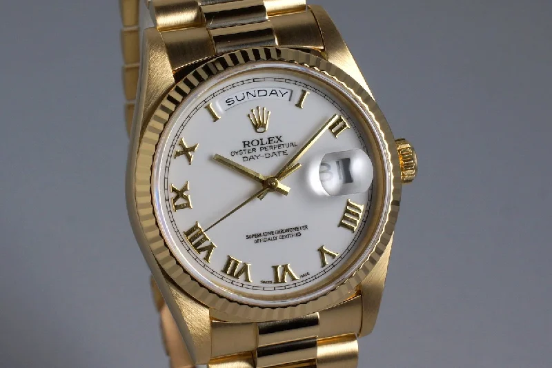 1995 Rolex YG Day-Date 18238 White Roman Dial-Rolex Watch with Rubber Strap -