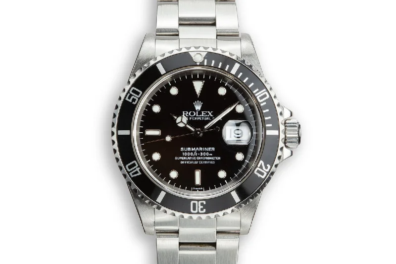 1998 Rolex Submariner 16610 SWISS Only Dial with Box and Papers-Rolex Watch with Luxurious Look -